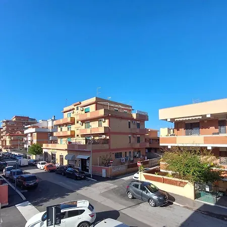 Spazioso - Vicino Al Mare E A Roma Fiumicino